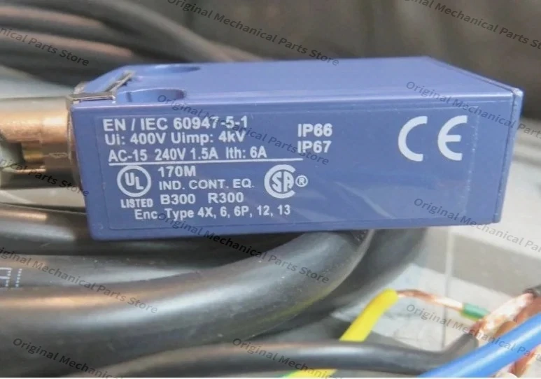 Brand New    1Pcs XCMD2102L3 L - Limit Switch 评论和价格